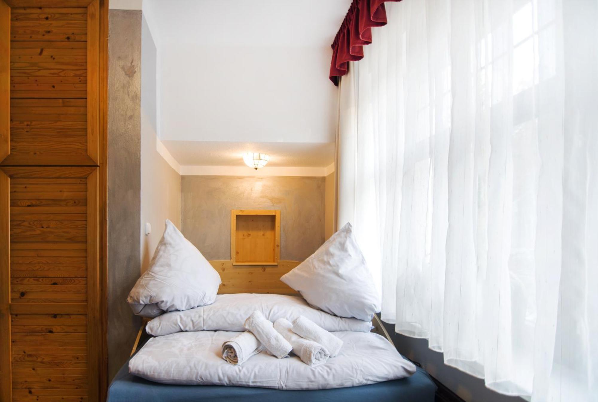 Pension Ayky Яблонец-над-Нисоу Номер фото